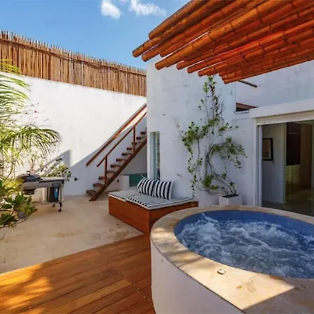2 Story Ph 3B Heated Jacuzzi Close Beach Street 6